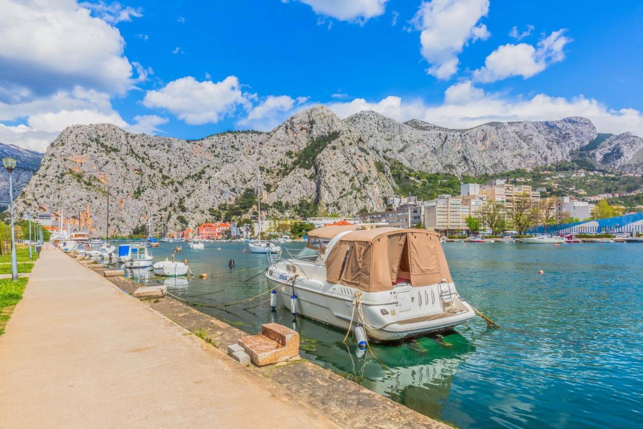 Downtown Deluxe Διαμέρισμα Omiš Εξωτερικό φωτογραφία